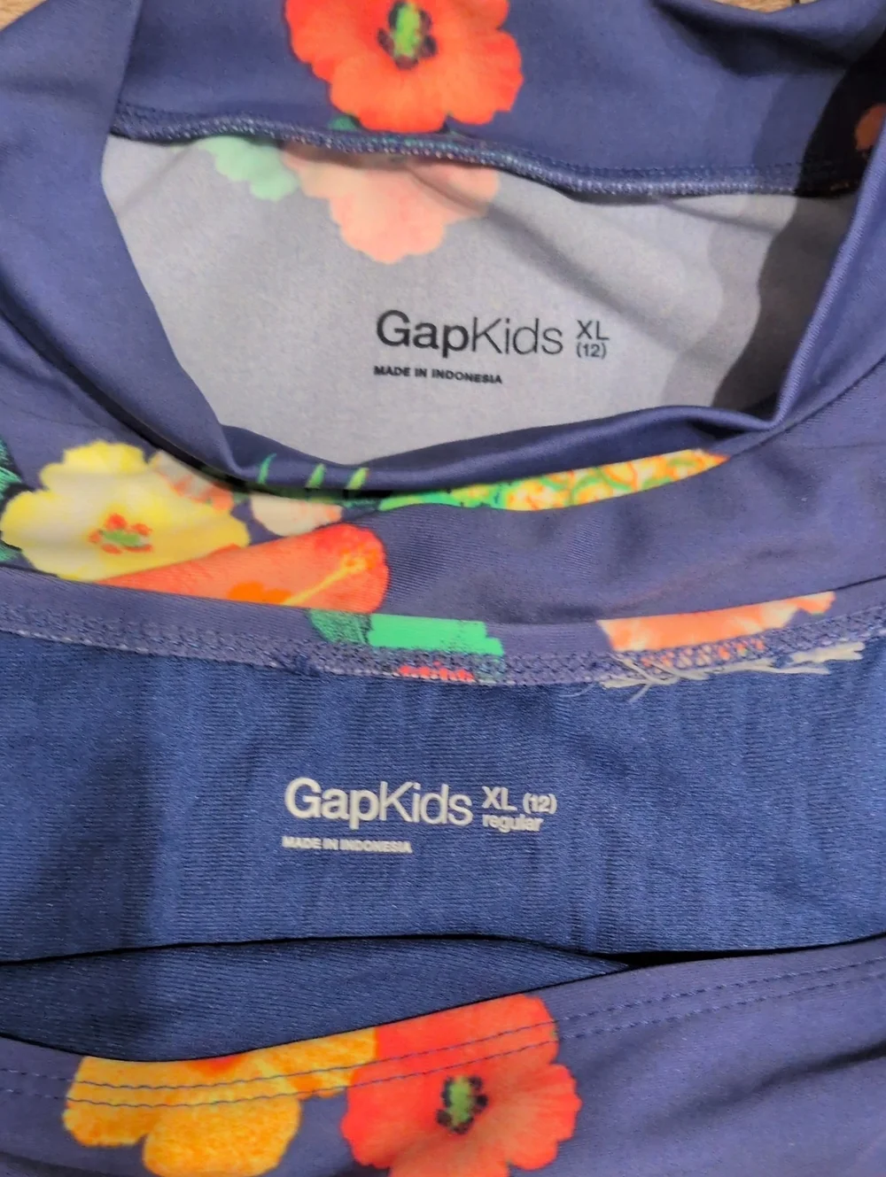 GAP Kids Rash Guard Swim Set - New XL (12)